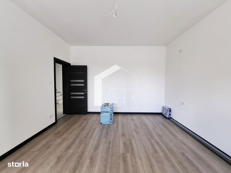 Duplex cu 5 camere, zona Albert - 17