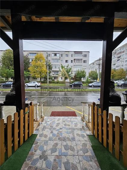 RESTAURANT + CASA P+E LA PACHET DE VANZARE ONESTI - 17