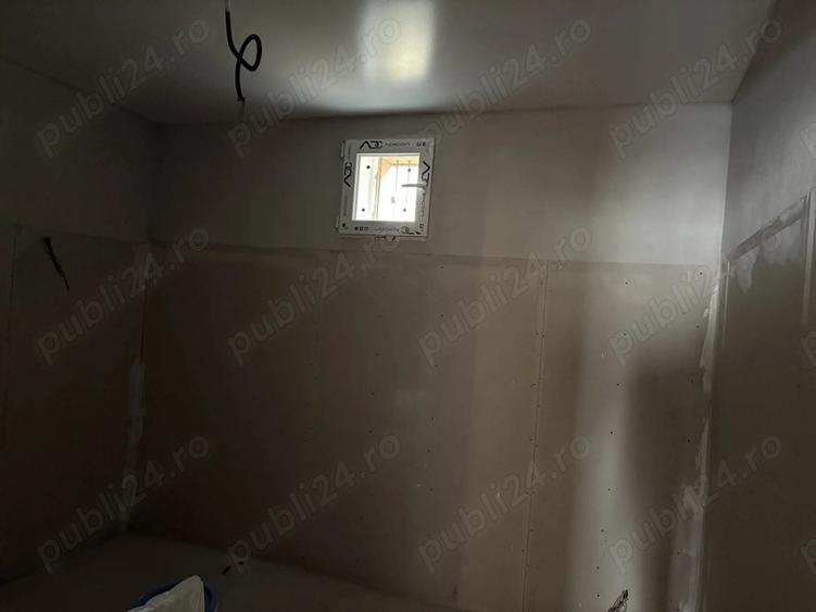 Vand sau schimb cu un apartament plus diferen?a - 1