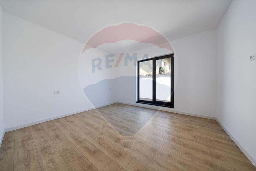 Casa 4 camere-594 mp teren,  construcție noua-Harman - 4