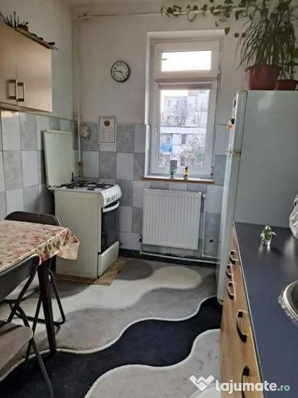 Apartament 2 camere situat in zona TOMIS II - 10