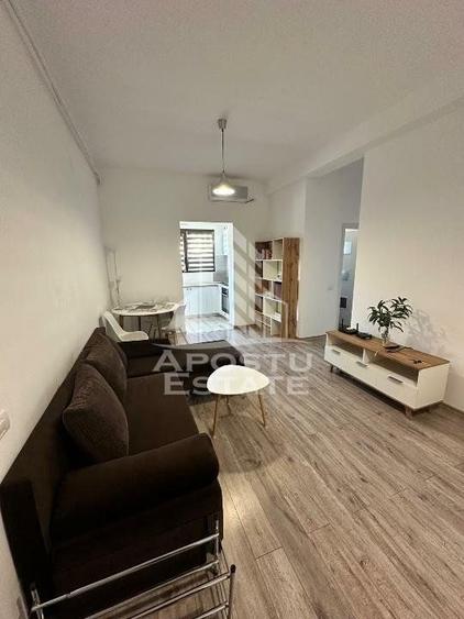 Apartament 3 camere ,clima, prima inchiriere , zona Dumbravita - 1