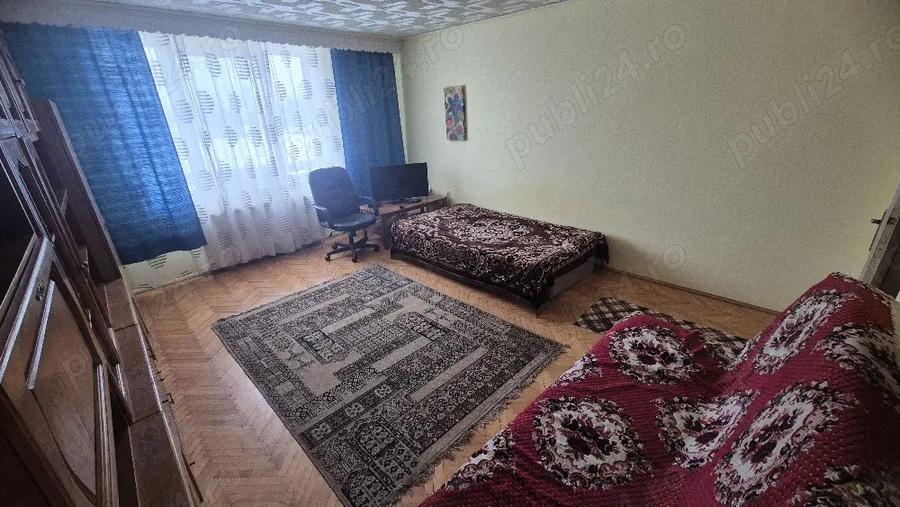 Dau in chirie o camera - 2