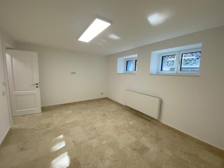 Inchiriere apartament 3 camere in vila renovata consolidata 2023 Piata Cotroceni - 2