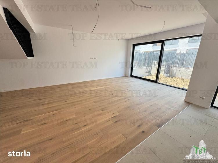 Vila de vanzare in Pipera, Nordul Bucurestiului | Curte privata, teras - 10
