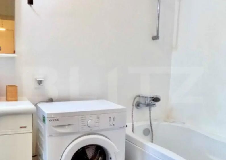 Apartament 3 camere, 93 mp + terasa, zona Medicina - 1