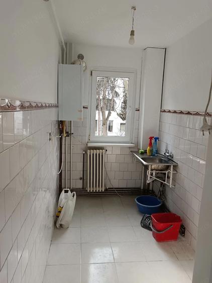 Vand apartament, semidecomandat, 2 camare,etaj 1, Manastur, Aleea Peana - 2