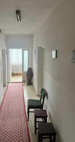 Se vinde casa ideala pentru o familie/locuit permanent . - 8