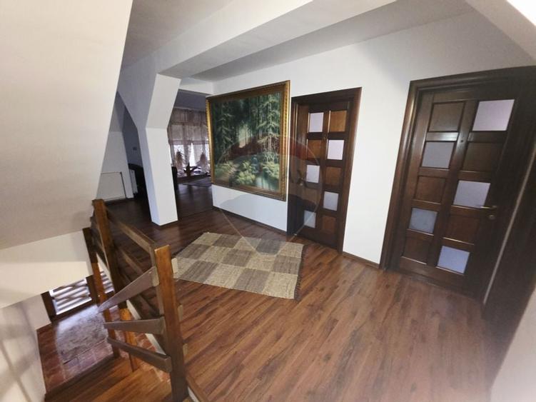 Casa /Vila de vanzare in Durau - 52