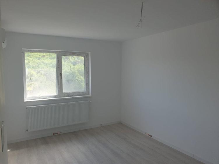 Apartament 1 cam D, Cug - Capat Cug Lidl cod:142476 - 1