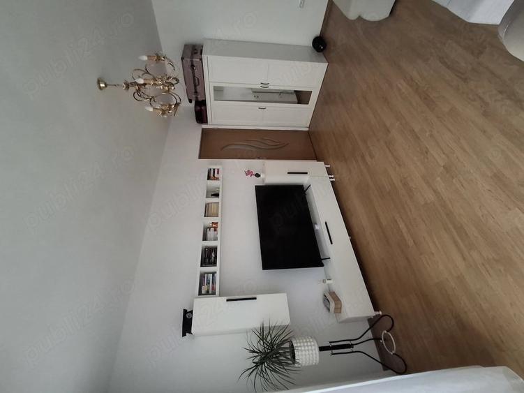 Apartament cu 2 camere decomandat în Florești