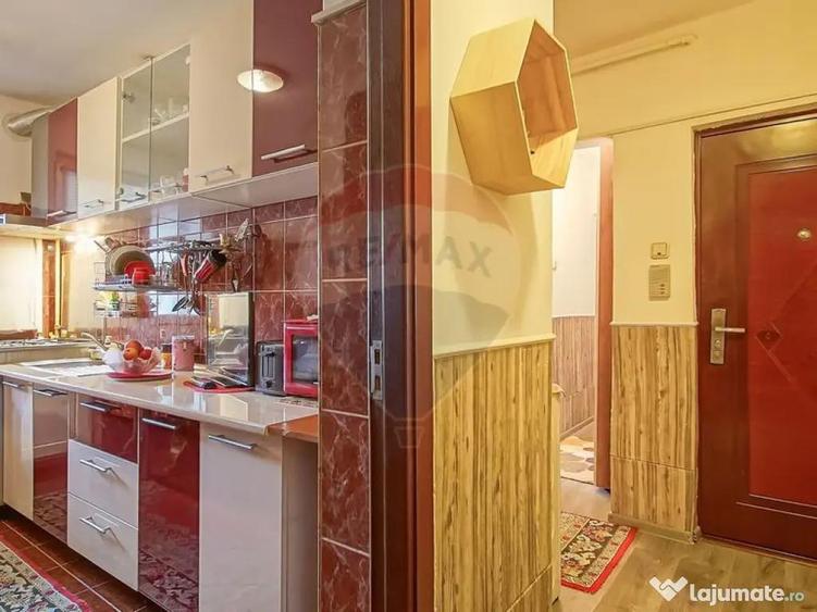 REZERVAT |Apartament cu 3 camere|Decomandat|Noua|Loc de p... - 2