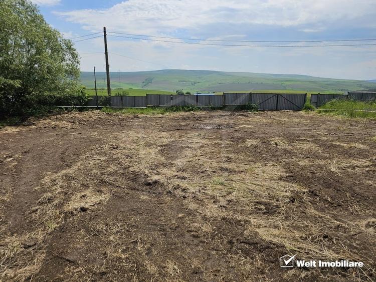 Teren intravilan| front la drum asfaltat| Rediu - 5