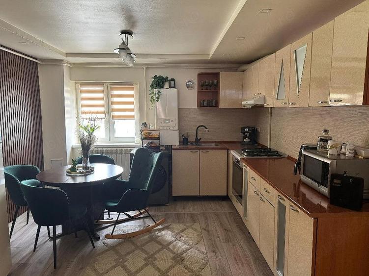 apartament de vanzare - 6