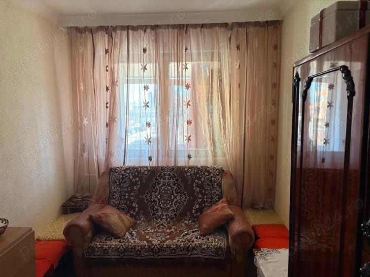 Proprietar, va nd apartament cu 3 camere ,decomandat. - 8