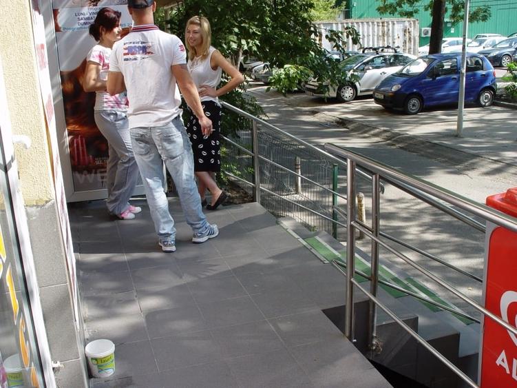 Inchiriez Spatiu comercial 35 mp Militari Lujerului Sect. 6 Bucuresti - 7