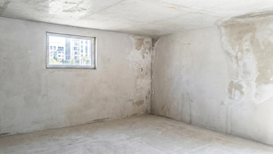 CASA SINGUR CURTE DE RENOVAT  cu teren 297 mp -ZONA PIATA UNIRII- comision 0% - 5