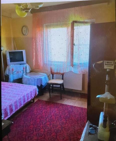 Ap. 3 camere, Micro IV - 2