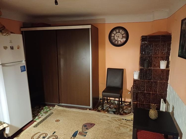Vand casa la curte teren 2850 mp - 1