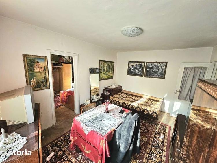 Vand apartament 3 camere in Moroasa 2 - 7