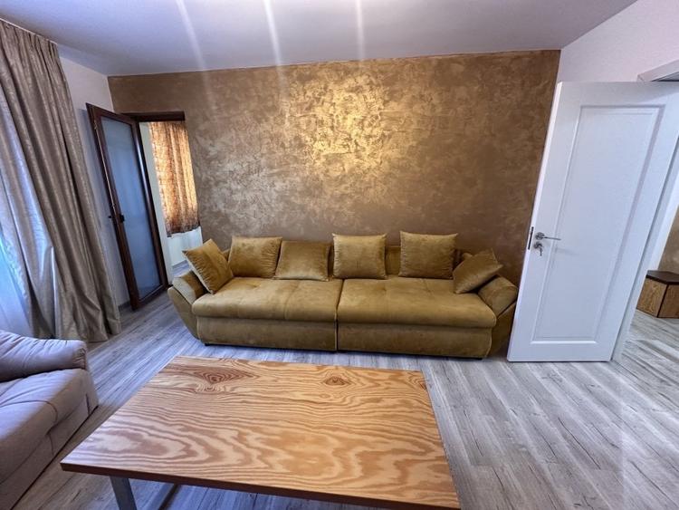 Apartament 3 camere decomandat - 1 Mai Insula, langa Facultatea de Medicina - 8