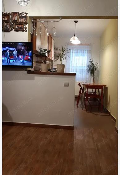 Vand apartament cu 2 camere NU studio - 1