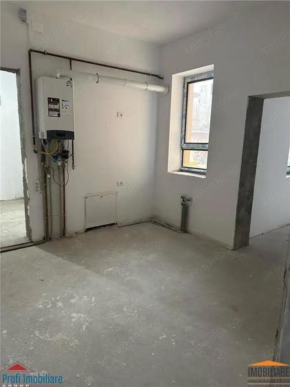 Vand apartament 3 camere la casa 126 mp, centru - 10