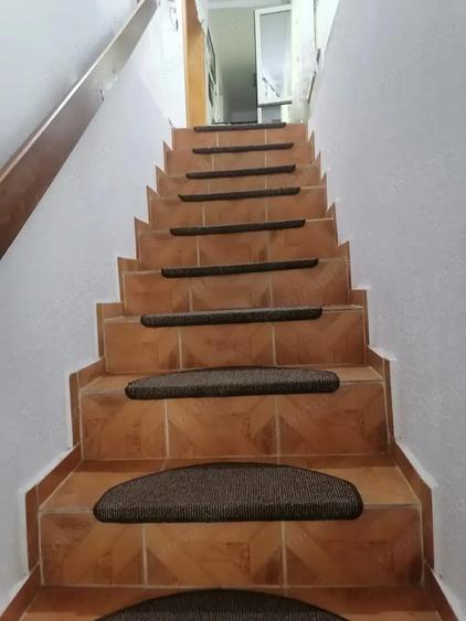 Vand casa in apropierea ora?ului Re?i?a! - 12