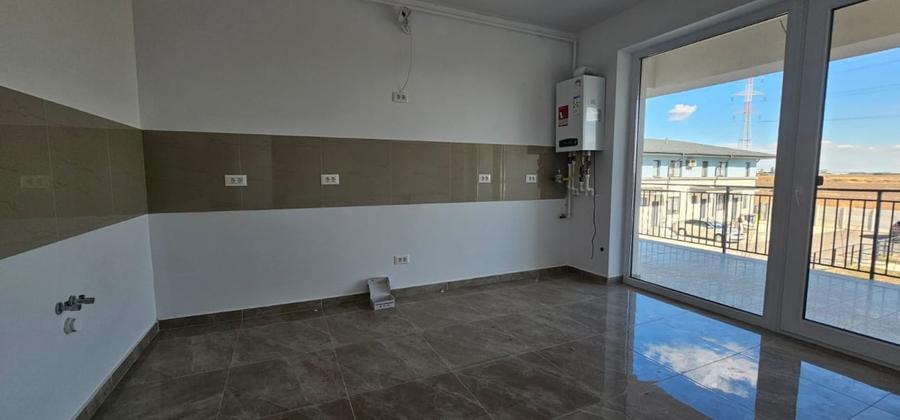 Apartament 3 camere 2 bai si terasa 14 mp in complexul Green Garden. - 12