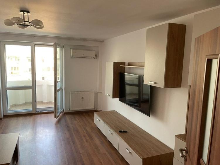 De inchiriat 3 camere Piata Alba-Iulia lux - 1