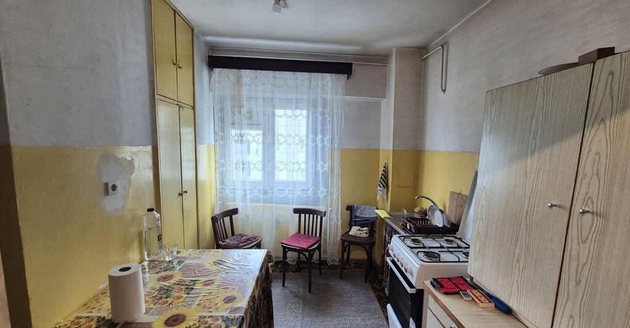 Apartament cu 3 camere 72 mp - bloc 1986 - Aviatiei - 3