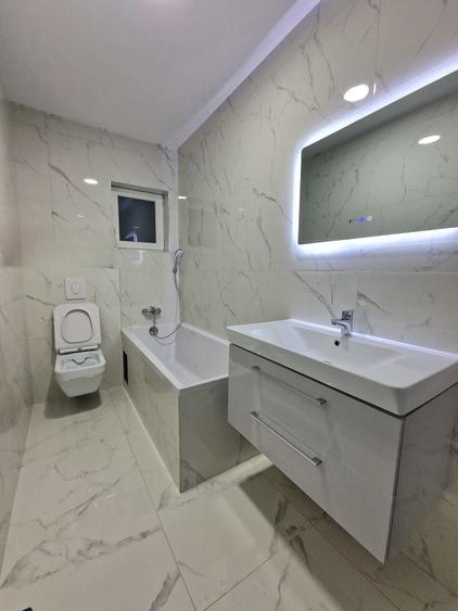 Apartament cu 2 camere decomandat în Ipotești