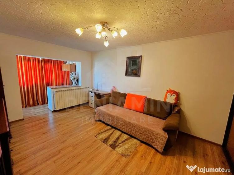Apartament cu 2 camere decomandat în Craiovița Nouă