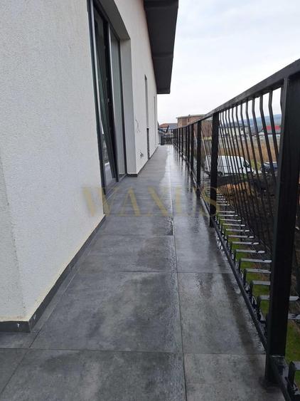 Casă individuală cu 5 camere cu Canalizare în Exterior Nord