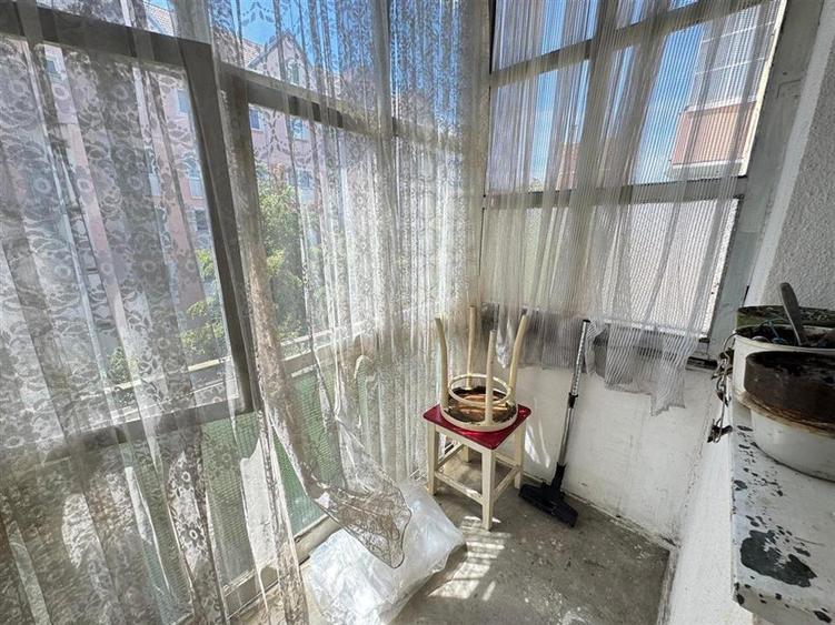 Apartament 2 camere cu balcon zona Cedonia - 8