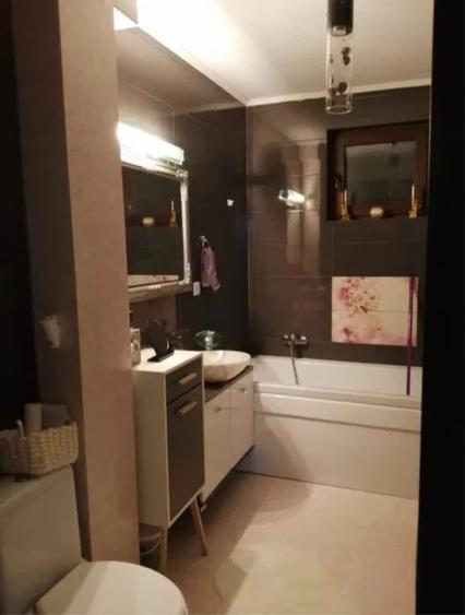 Apartament de vanzare 2 camere,Zona Sub Cetate - 5