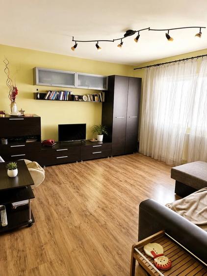 Proprietar Apartament 3 camere,Complex Studen?esc, 2 bai,centrala proprie, langa FEAA,UVT ?i Poli - 6