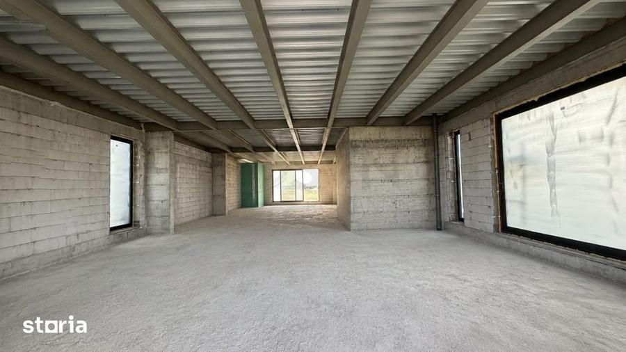 Apartament cu 7 camere în Central