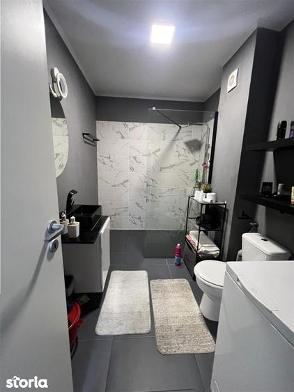 Apartament cu 2 camere decomandat, mobilat în Sud