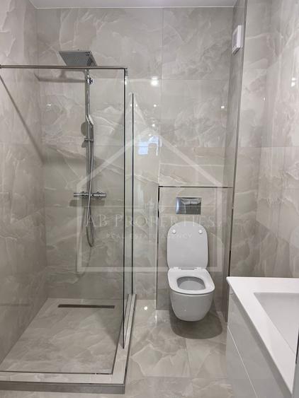 Apartament cu 2 camere decomandat în Sisești