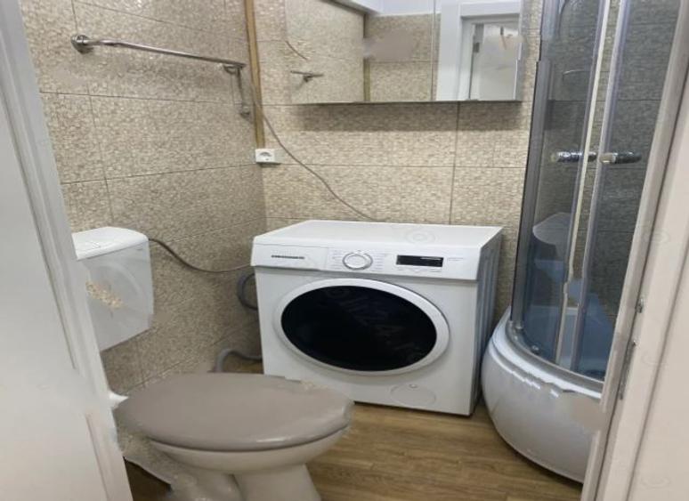 Garsonieră decomandată, mobilată în Ozana