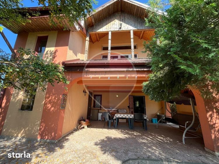 Casă cu 6 camere cu Teren 2800 Mp în Butimanu