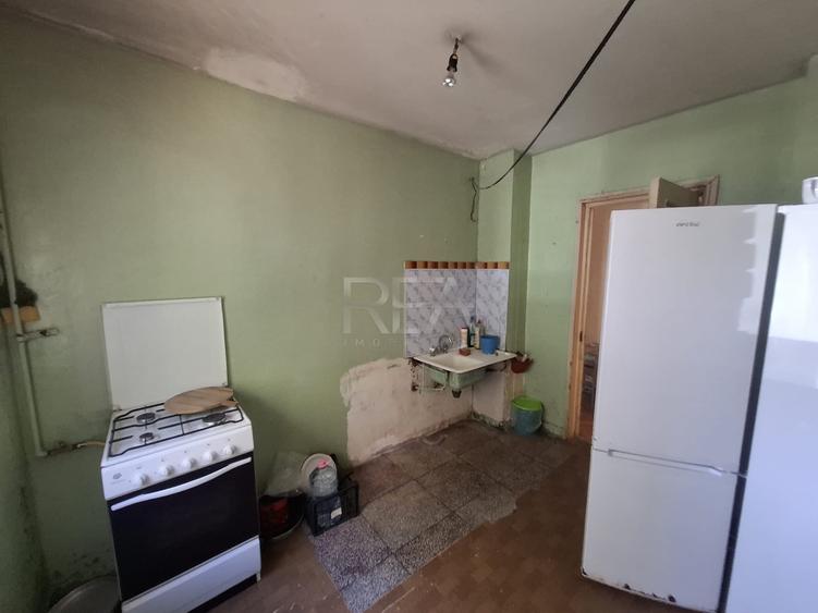 Apartament cu 2 camere decomandat în Drumul Taberei