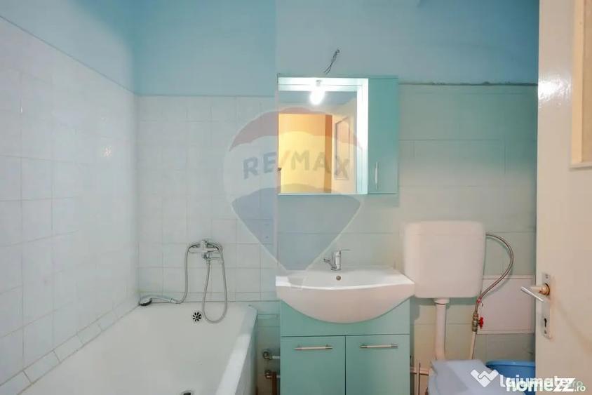 Apartament cu 3 camere decomandat în Ultracentral