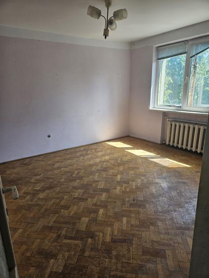 Apartament 2 camere zona Stefan Luchian , etaj 3 cu sarpanta ,decomandat - 10