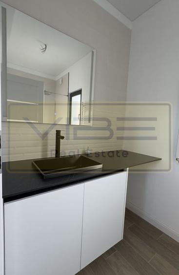 Casă cu 5 camere cu Teren 419 Mp în Miroslava