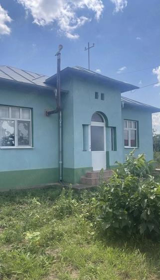 Casă cu 1 camere cu Teren 2190 Mp în Scutelnici