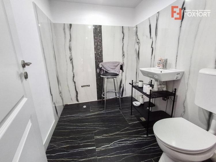 Casa individuala cu 8 camere si teren de 832 mp de vanzare, zona Girocului - 19