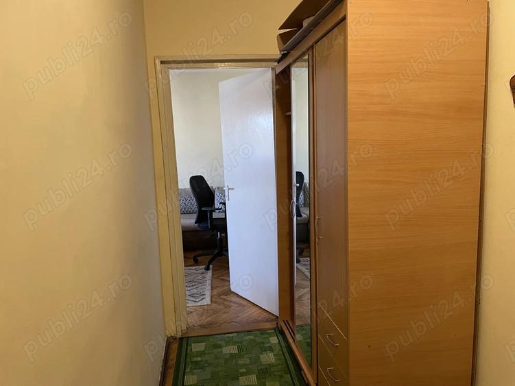 Proprietar inchiriez apt. 1 camera B-dul Coposu - 5