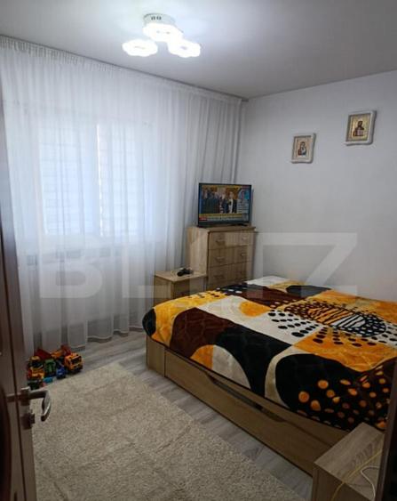 Apartament 3 camere, 67 mp, zona George Enescu - 8